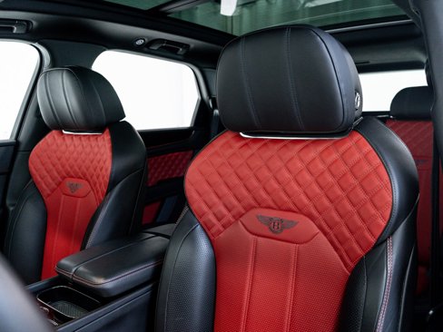 Certified 2022 Bentley Bentayga image 16