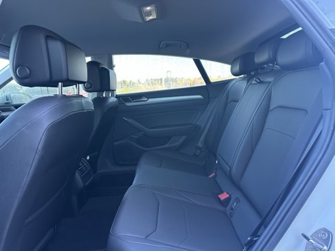 Used 2020 Volkswagen Arteon SE image 8