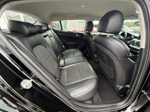 Used 2019 Kia Stinger image 23
