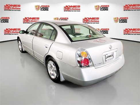 Used 2004 Nissan Altima 2.5 S image 2