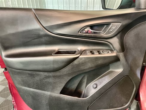 Used 2018 Chevrolet Equinox LT w/ LPO, Protection Package image 21