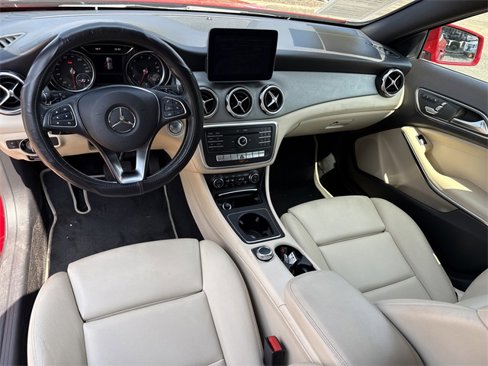 Used 2020 Mercedes-Benz GLA 250 image 13