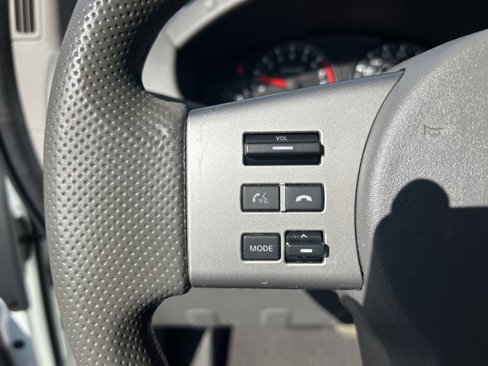 Used 2018 Nissan Frontier SV image 18