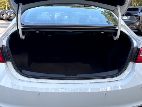 Used 2017 Chevrolet Malibu Premier w/ Premier Sun and Wheel Package image 26