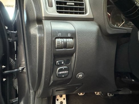 Used 2008 Subaru Impreza WRX STI image 18