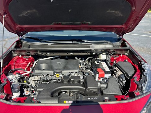 Certified 2022 Toyota RAV4 LE image 22