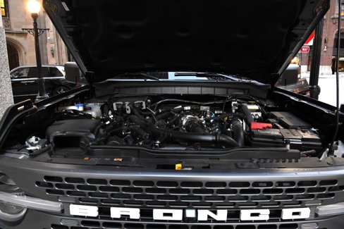 Used 2023 Ford Bronco Badlands image 21