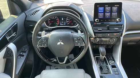 Used 2023 Mitsubishi Eclipse Cross SE image 17