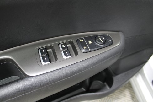 Used 2020 Kia Optima LX image 6