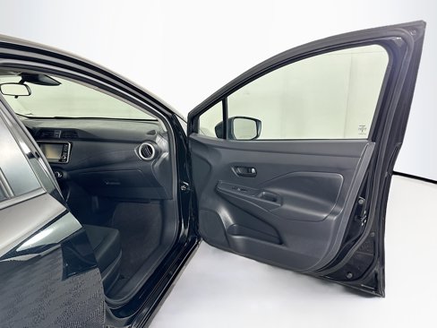 Used 2024 Nissan Versa S w/ Trunk Package image 29