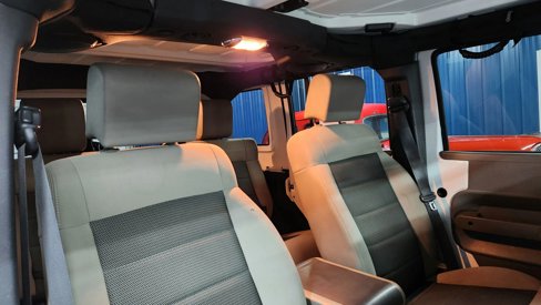 Used 2010 Jeep Wrangler Unlimited Sahara w/ Dual Top Group image 11