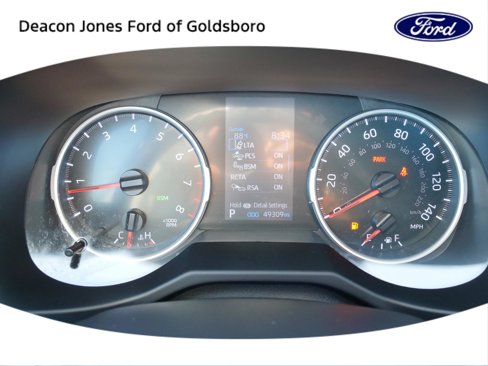 Used 2021 Toyota RAV4 XLE image 20