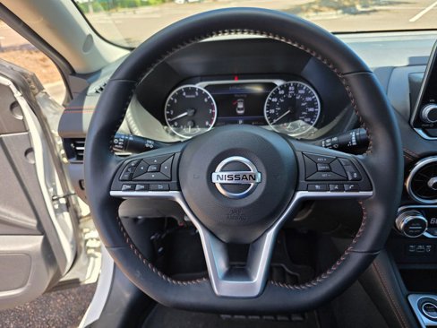 Used 2021 Nissan Sentra SR image 22