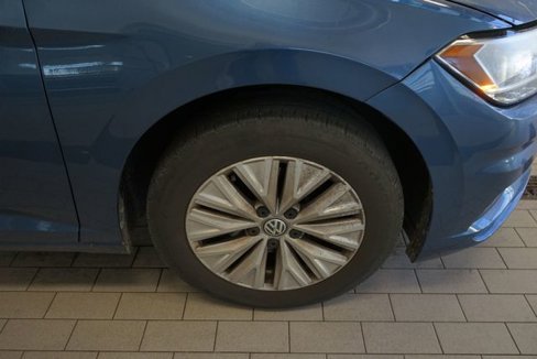 Used 2019 Volkswagen Jetta S w/ Driver Assistance Package image 16