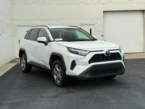 Used 2023 Toyota RAV4 XLE image 6