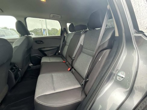 Used 2021 Nissan Rogue S image 12