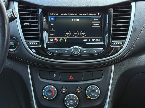 Used 2020 Ford Explorer XLT image 16