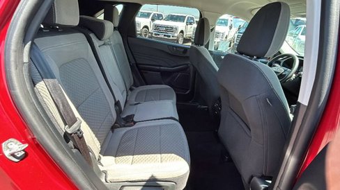 Used 2022 Ford Escape SE w/ SE Sport Appearance Package image 13