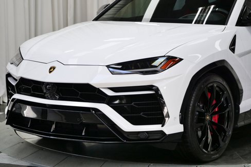 Used 2022 Lamborghini Urus image 36
