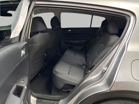 Used 2021 Kia Sportage LX image 23