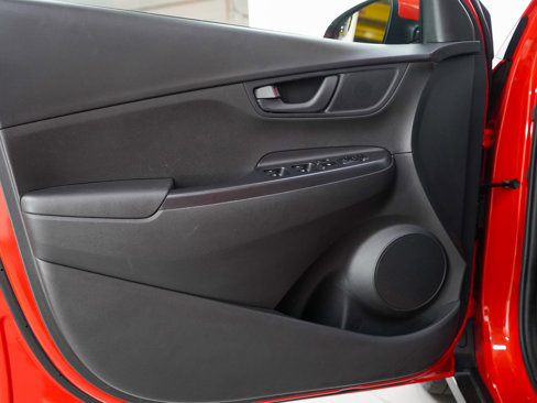 Used 2019 Hyundai Kona SE image 20