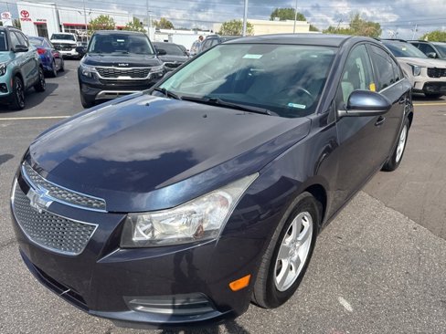 Used 2014 Chevrolet Cruze LT image 3