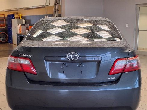 Used 2008 Toyota Camry XLE w/ Leather Pkg image 22