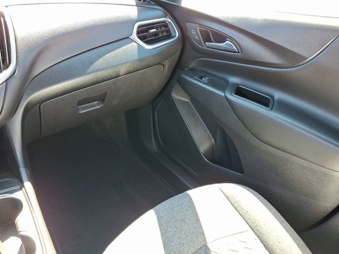 Used 2022 Chevrolet Equinox LT image 17