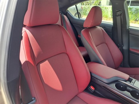 Used 2022 Lexus IS 300 image 17