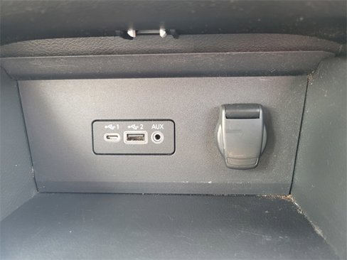 Used 2021 Nissan Sentra SV image 25