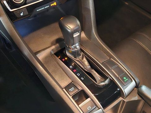 Used 2018 Honda Civic Sport Touring image 12