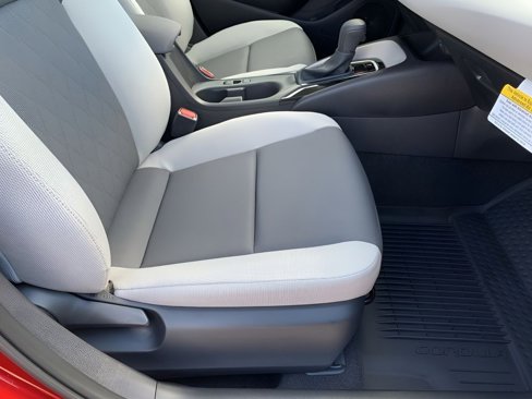 New 2025 Toyota Corolla LE image 17