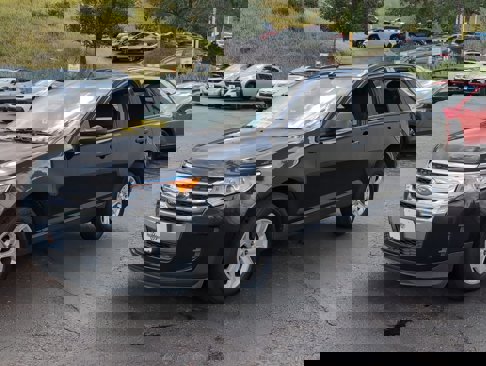 Used 2013 Ford Edge SE image 3