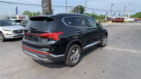 Used 2021 Hyundai Santa Fe SEL w/ Convenience Package image 5