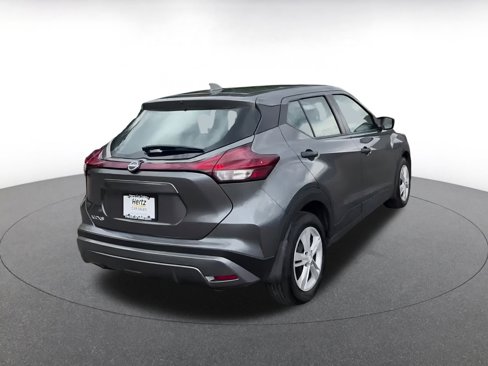 Used 2024 Nissan Kicks S image 15