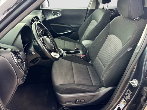 Used 2020 Kia Soul EX image 21