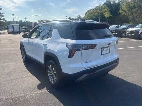 New 2026 Chevrolet Equinox LT w/ Convenience Package II image 3