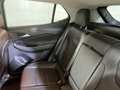 Used 2023 Buick Encore GX Essence w/ Experience Buick Package image 12