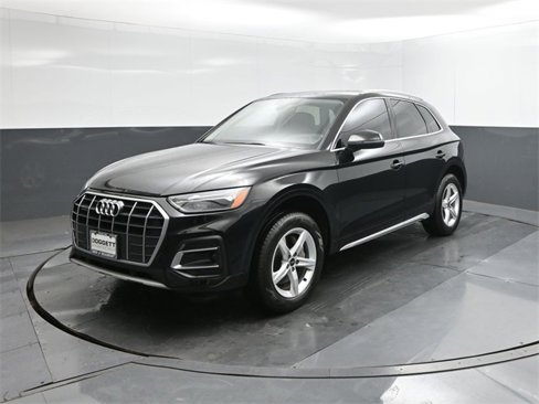 Used 2024 Audi Q5 2.0T Premium image 1