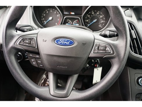 Used 2016 Ford Focus SE image 23