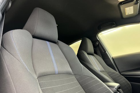 Used 2022 Toyota Corolla SE image 23