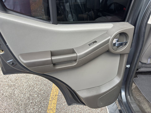 Used 2013 Nissan Xterra S w/ Value Package image 16