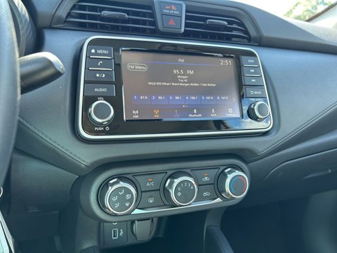 New 2025 Nissan Versa S image 24