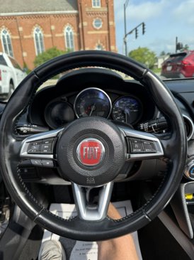 Used 2017 FIAT 124 Spider Classica image 14