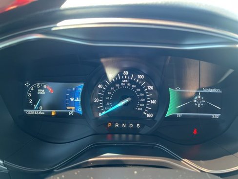 Used 2019 Ford Fusion SEL image 30