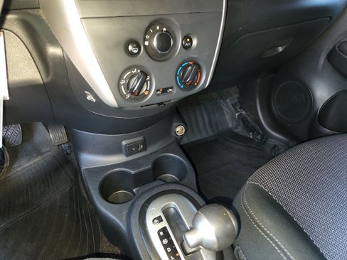 Used 2017 Nissan Versa SV image 17