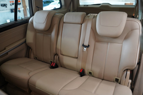 Used 2012 Mercedes-Benz GL 450 4MATIC image 33