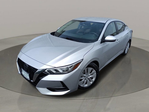 Used 2020 Nissan Sentra S image 2