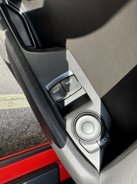 Used 2018 Chevrolet Camaro LT w/ RS Package image 11