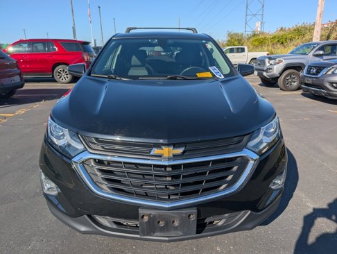 Used 2019 Chevrolet Equinox LT image 2